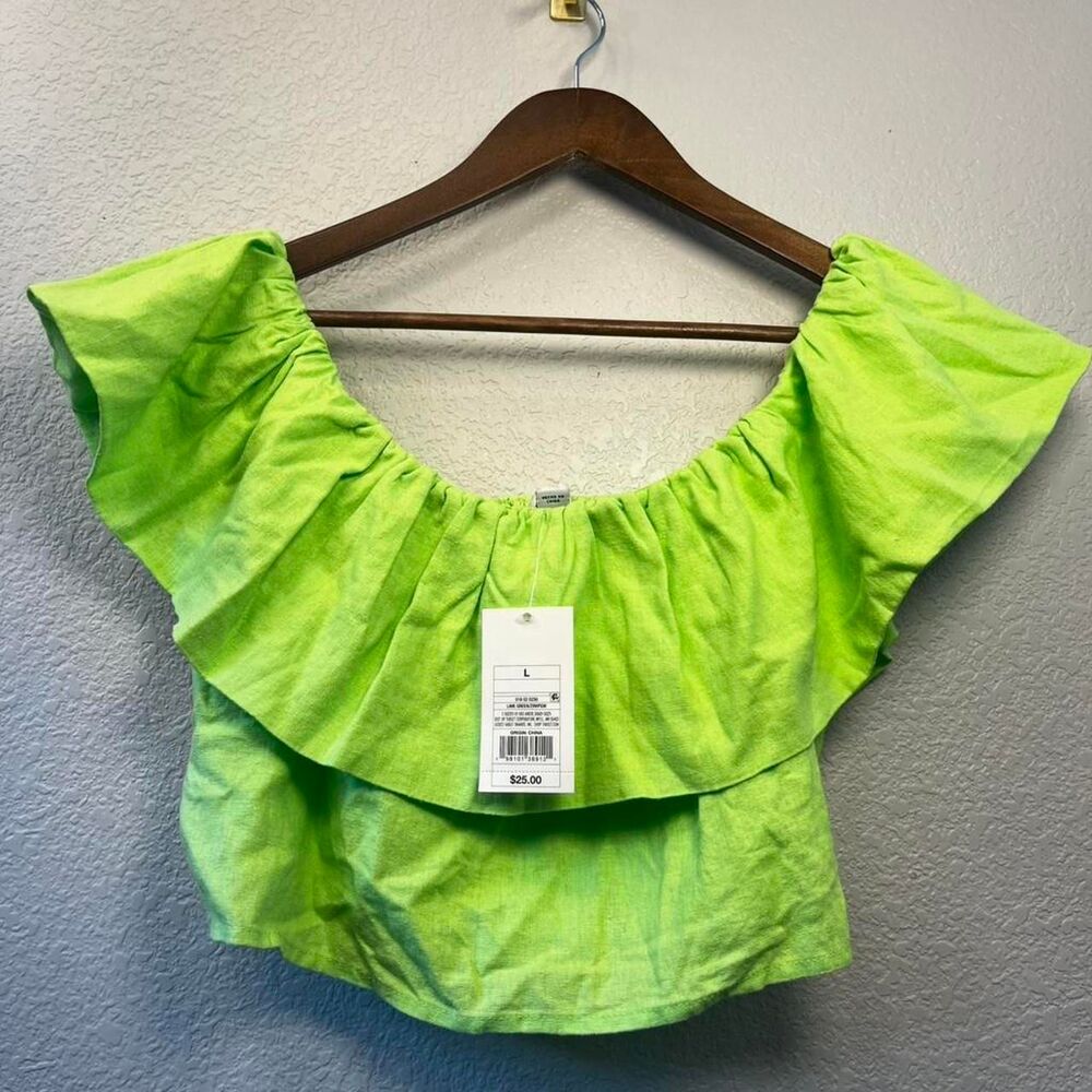 A-new-day Women's Green Crop-top